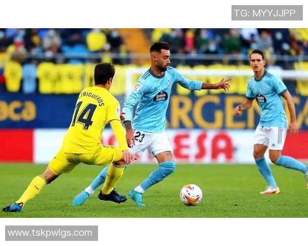 瓦伦西亚大胜维戈塞尔塔，继续领跑西甲积分榜